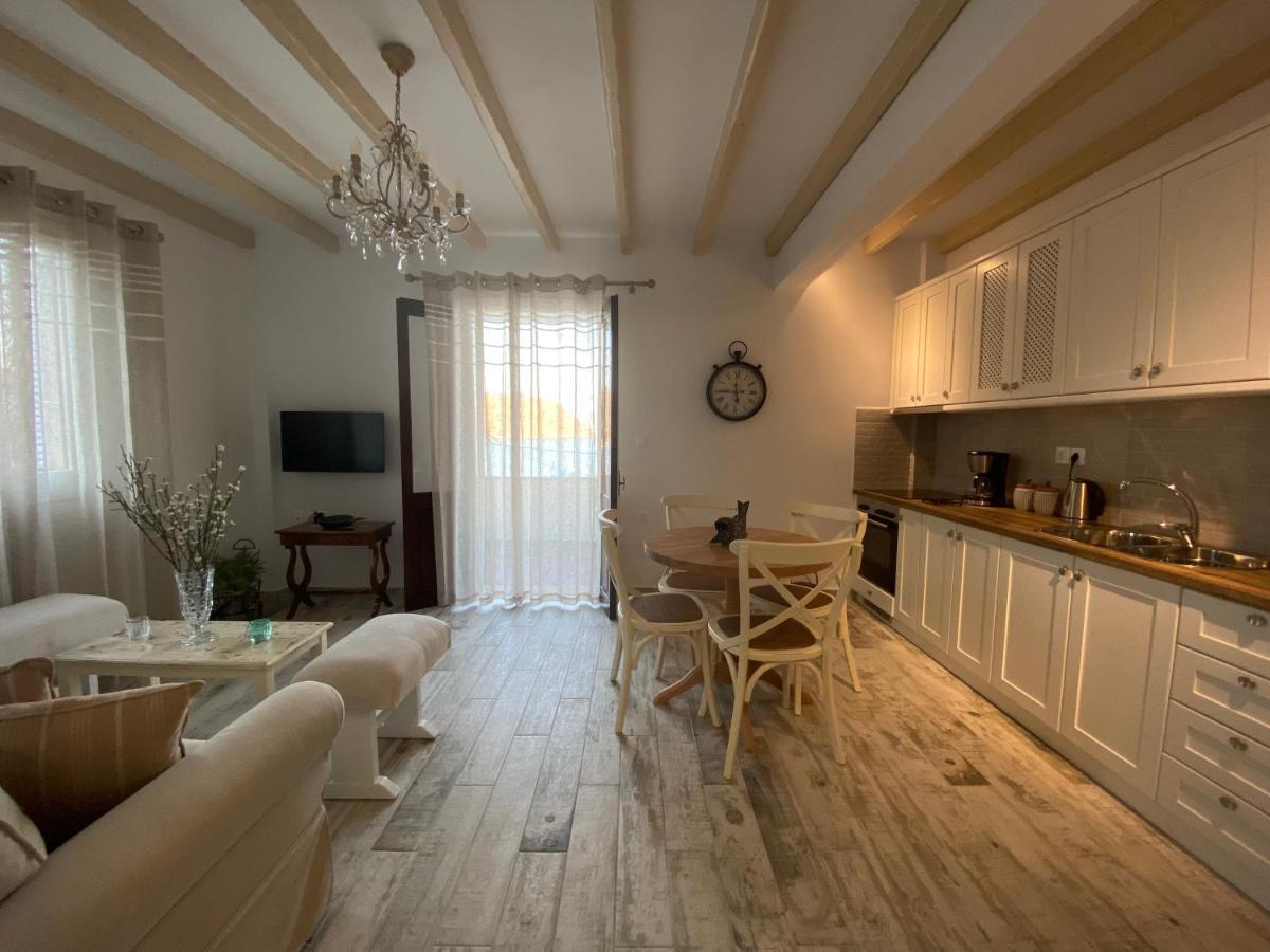 Petridi Maria Suites & Apartments Skála Dış mekan fotoğraf