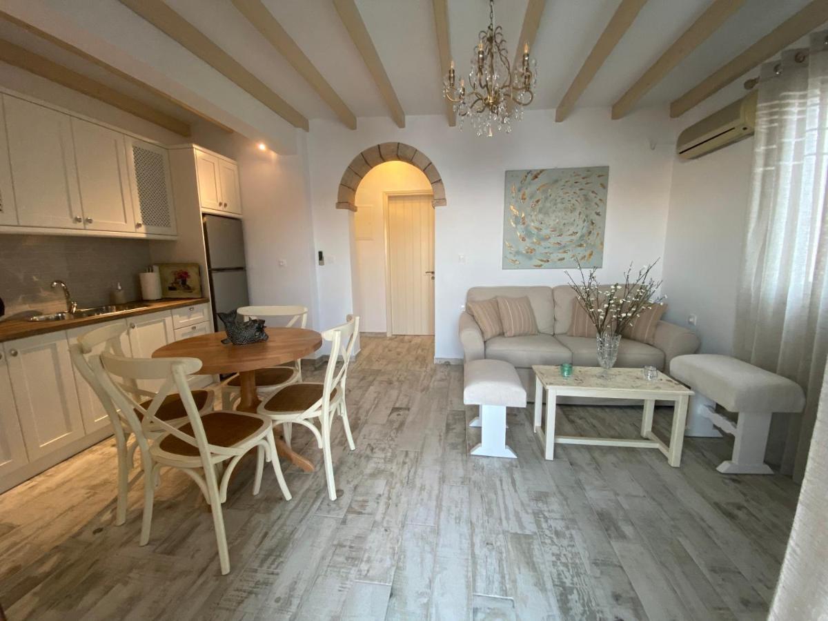 Petridi Maria Suites & Apartments Skála Dış mekan fotoğraf