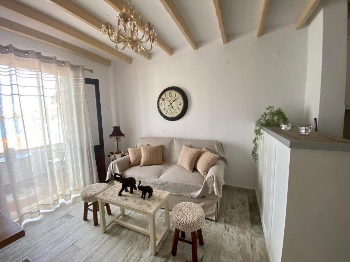 Petridi Maria Suites & Apartments Skála Dış mekan fotoğraf